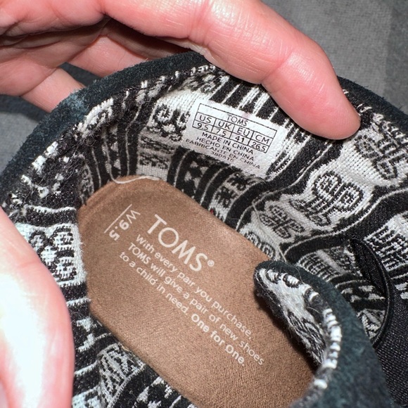 Tom’s wedge bootie black suede size 9.5 - Picture 5 of 5